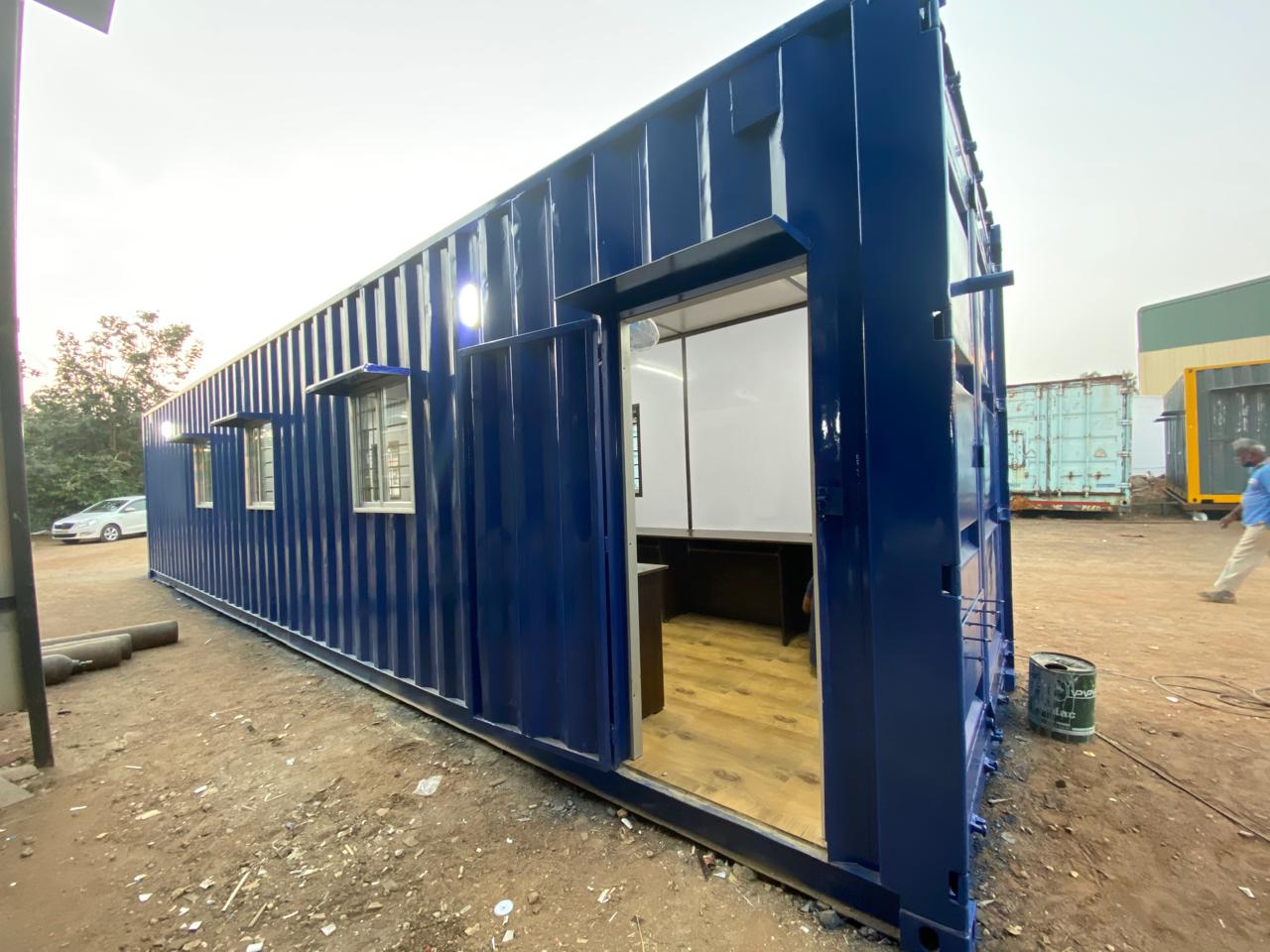 40×8 office space-shipping container